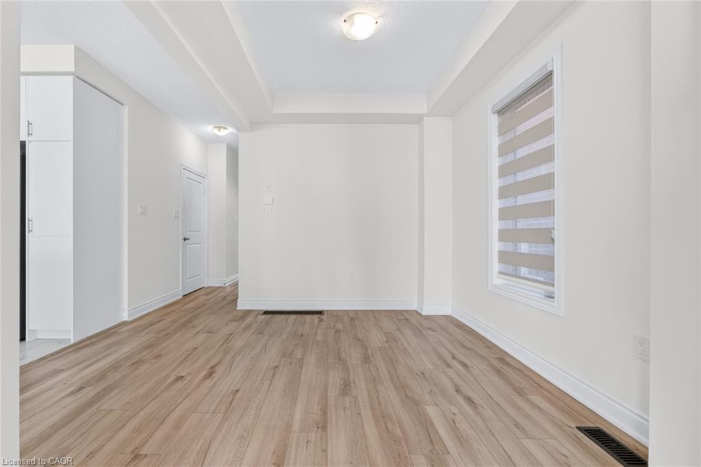 47 Bloomfield Crescent, Cambridge, ON - Indoor Photo Showing Other Room