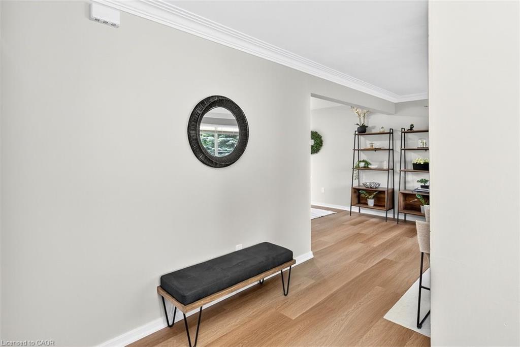 6 Princess Ann Circle, St. Catharines, ON - Indoor Photo Showing Other Room