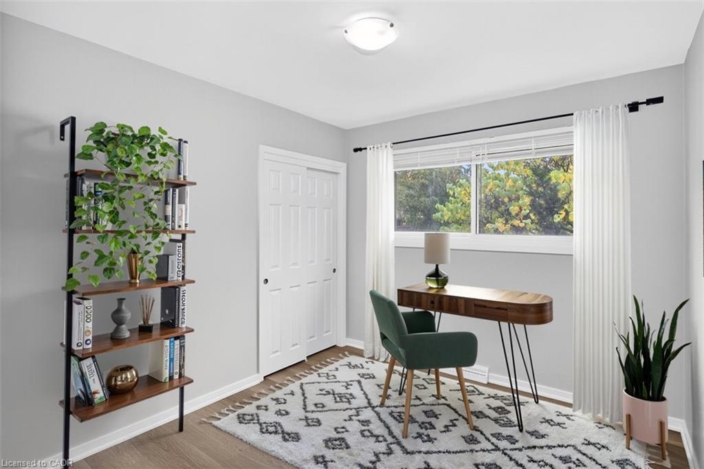 6 Princess Ann Circle, St. Catharines, ON - Indoor