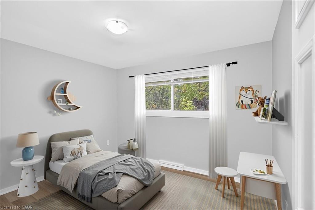 6 Princess Ann Circle, St. Catharines, ON - Indoor Photo Showing Bedroom