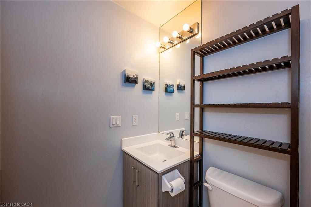 917-15 James Finlay Way, Toronto, ON - Indoor Photo Showing Bathroom