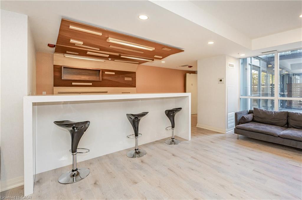 917-15 James Finlay Way, Toronto, ON - Indoor