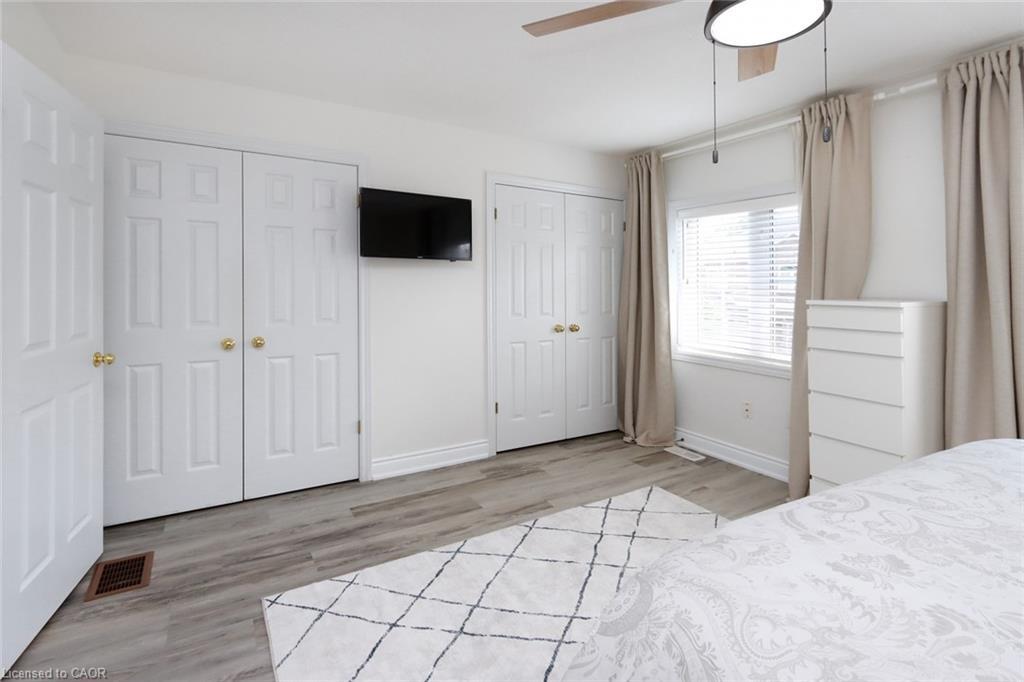 25-1771 Upper Wentworth Street, Hamilton, ON - Indoor Photo Showing Bedroom