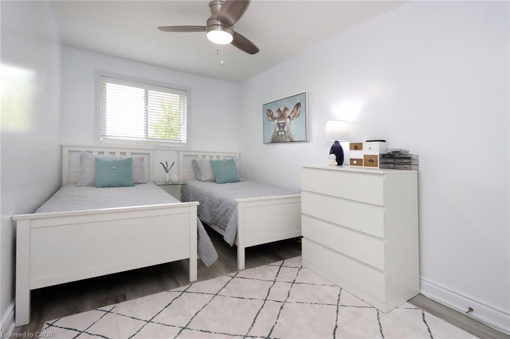25-1771 Upper Wentworth Street, Hamilton, ON - Indoor Photo Showing Bedroom