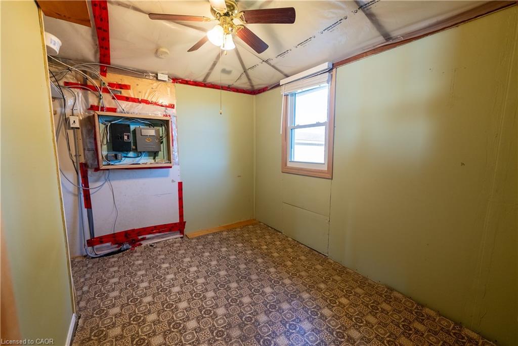 370 South Coast Drive, Nanticoke, ON - Indoor Photo Showing Other Room