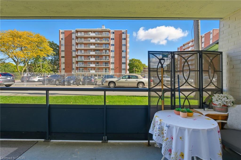 103-510 Queenston Road, Hamilton, ON - Outdoor