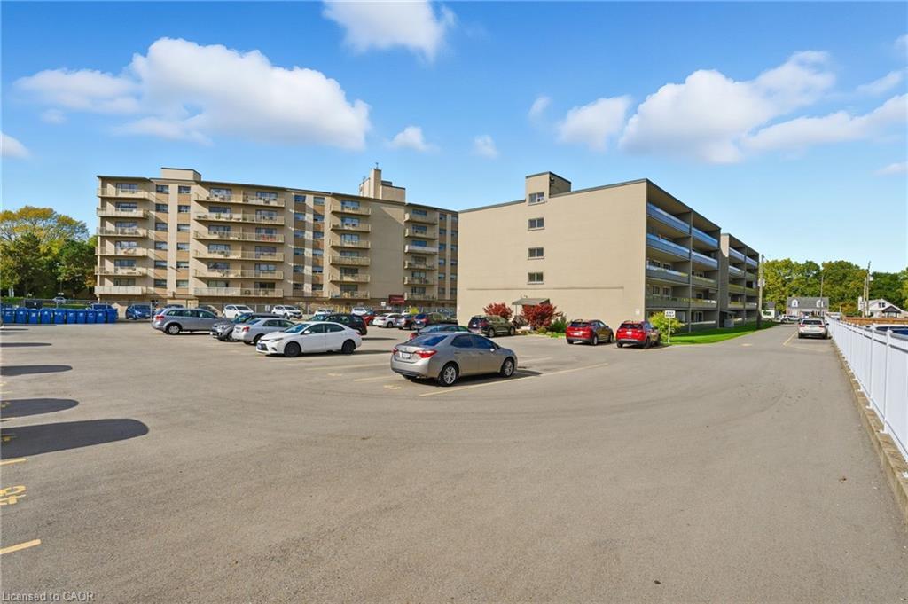 103-510 Queenston Road, Hamilton, ON - Outdoor