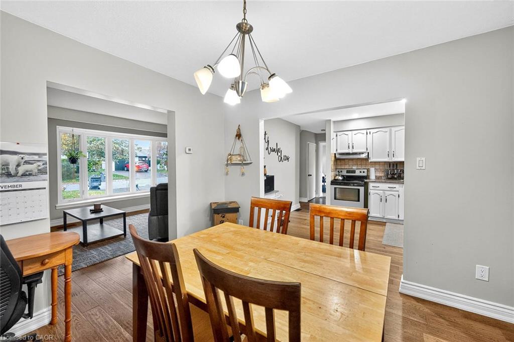 14 Caledon Crescent, Brampton, ON - Indoor Photo Showing Dining Room