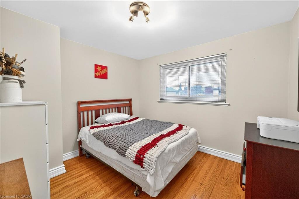 14 Caledon Crescent, Brampton, ON - Indoor Photo Showing Bedroom