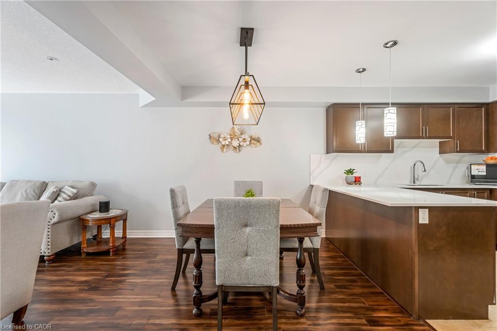 28 Charleswood Crescent, Hamilton, ON - Indoor