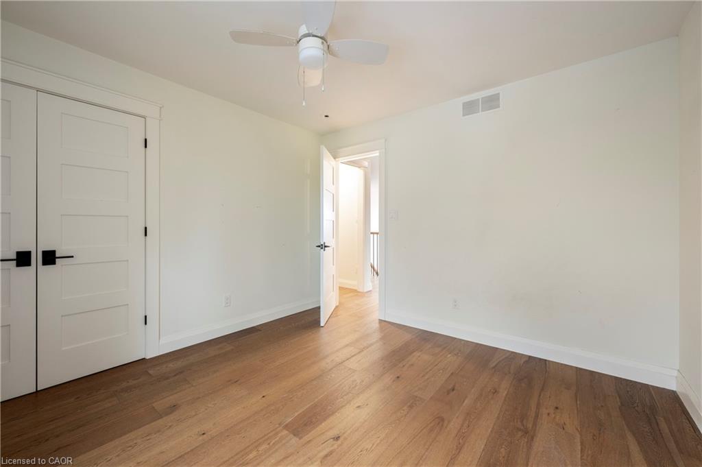 3922 Twenty Third Street, Lincoln, ON - Indoor Photo Showing Other Room