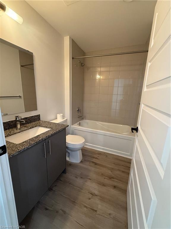 109-1101 Lackner Place, Kitchener, ON - Indoor Photo Showing Bathroom