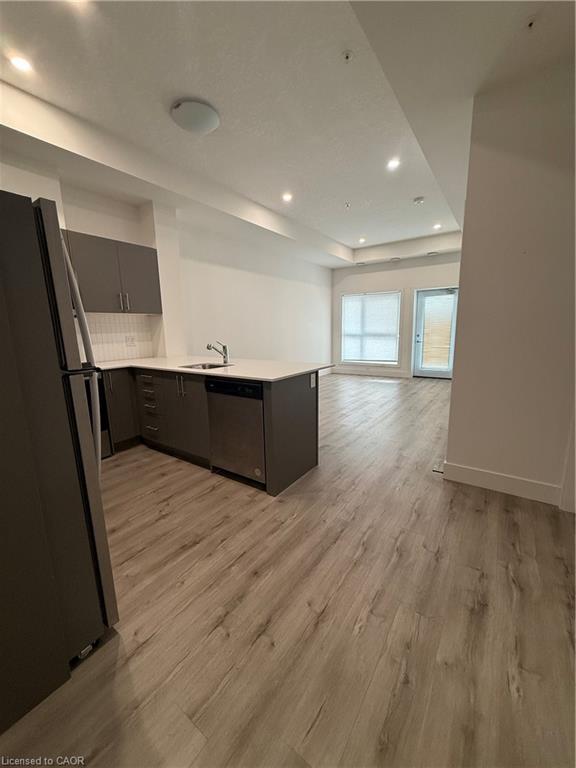 109-1101 Lackner Place, Kitchener, ON - Indoor