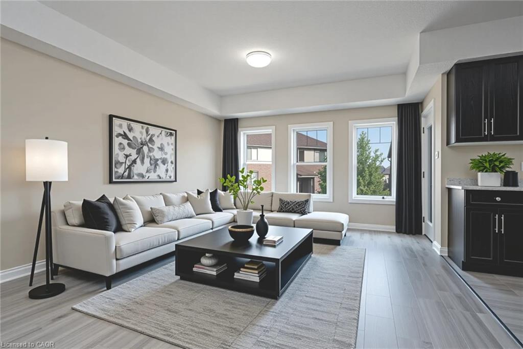 H3-70 Willowrun Drive, Kitchener, ON - Indoor Photo Showing Living Room