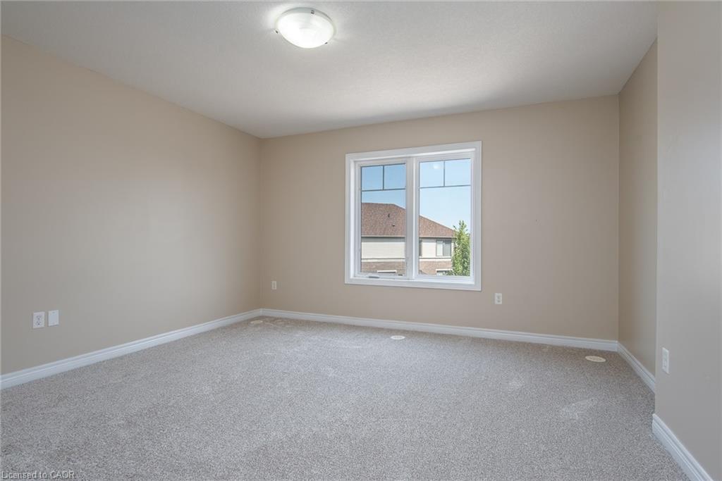 H3-70 Willowrun Drive, Kitchener, ON - Indoor Photo Showing Other Room