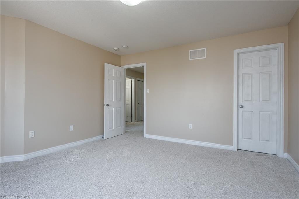 H3-70 Willowrun Drive, Kitchener, ON - Indoor