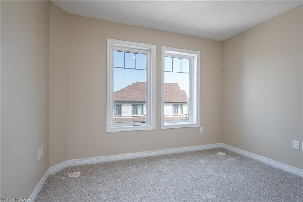 H3-70 Willowrun Drive, Kitchener, ON - Indoor Photo Showing Other Room