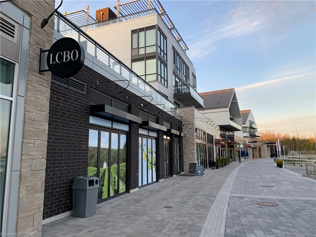 262-333 Sunseeker Avenue, Innisfil, ON - Outdoor With Exterior