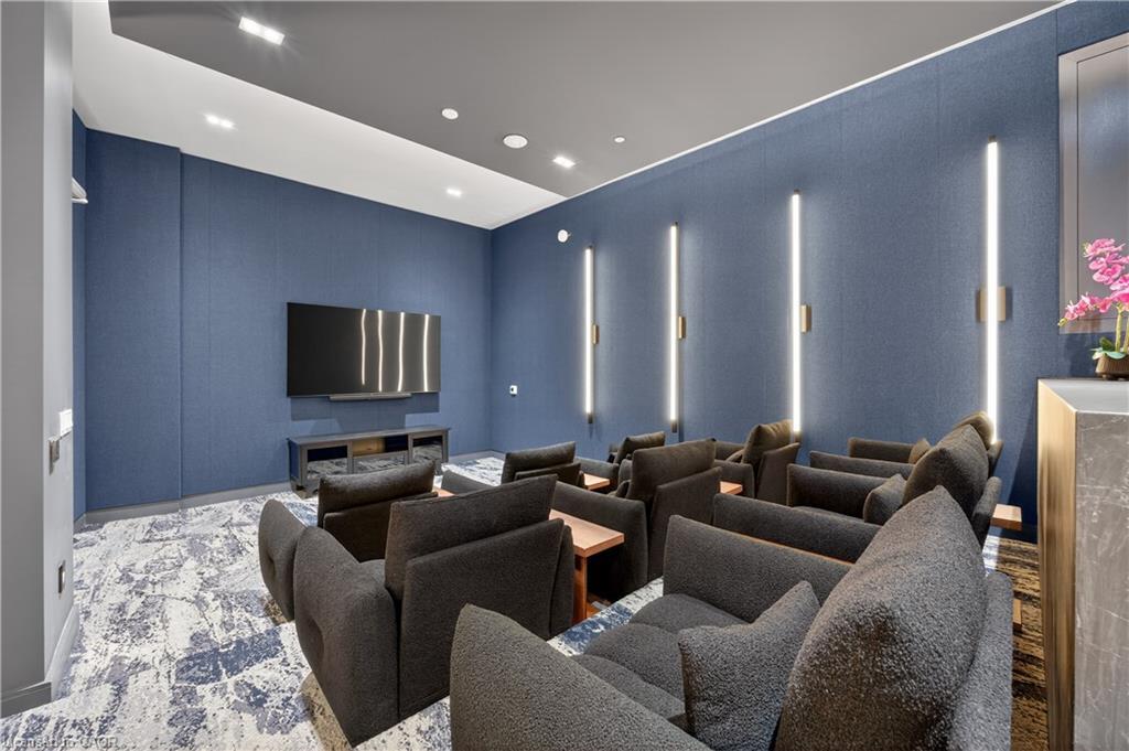 262-333 Sunseeker Avenue, Innisfil, ON - Indoor