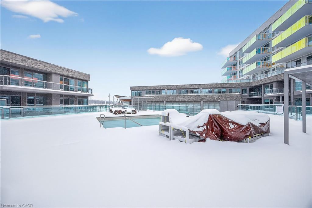 262-333 Sunseeker Avenue, Innisfil, ON - Outdoor With Balcony