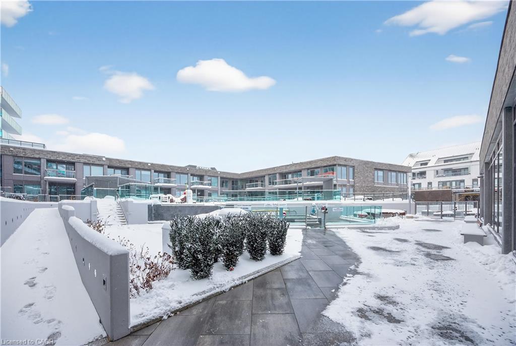 262-333 Sunseeker Avenue, Innisfil, ON - Outdoor