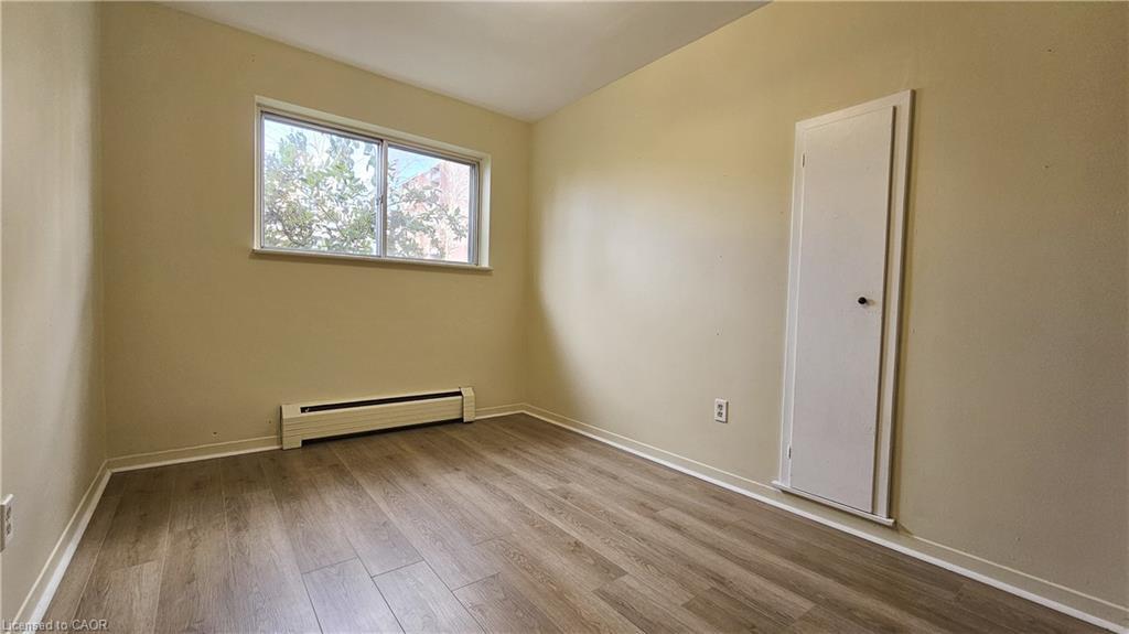 3-357 Connaught Street, Kitchener, ON - Indoor Photo Showing Other Room