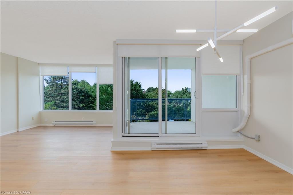 505-75 Queen Street N, Hamilton, ON - Indoor