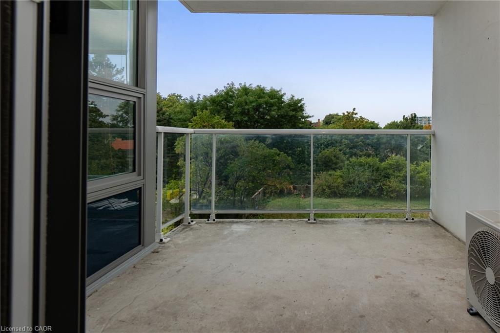 505-75 Queen Street N, Hamilton, ON - Outdoor With Exterior