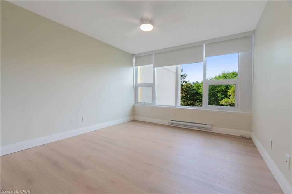 505-75 Queen Street N, Hamilton, ON - Indoor Photo Showing Other Room