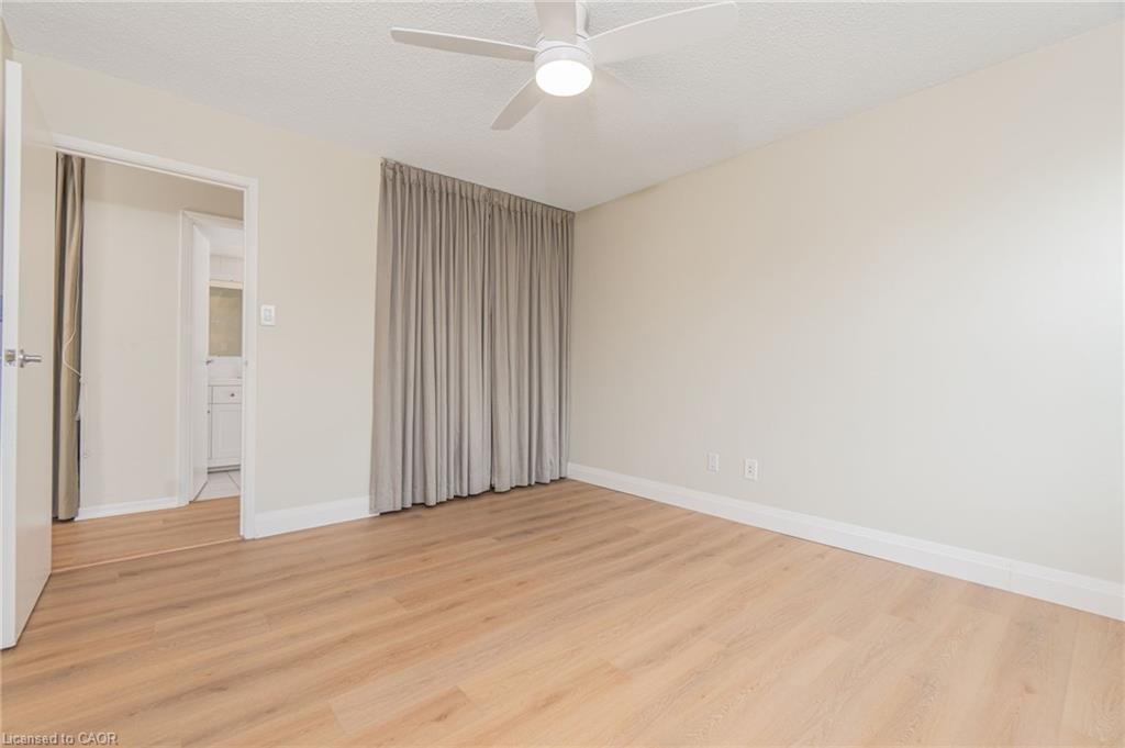 505-75 Queen Street N, Hamilton, ON - Indoor Photo Showing Other Room