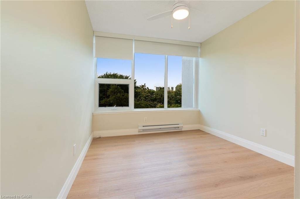 505-75 Queen Street N, Hamilton, ON - Indoor Photo Showing Other Room