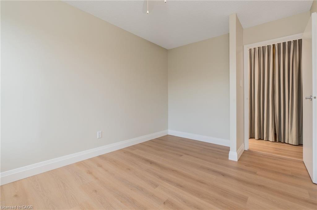 505-75 Queen Street N, Hamilton, ON - Indoor Photo Showing Other Room