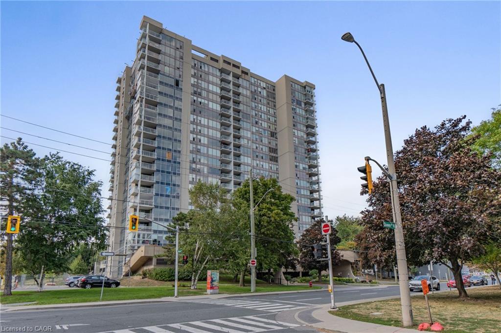505-75 Queen Street N, Hamilton, ON - Outdoor With Facade