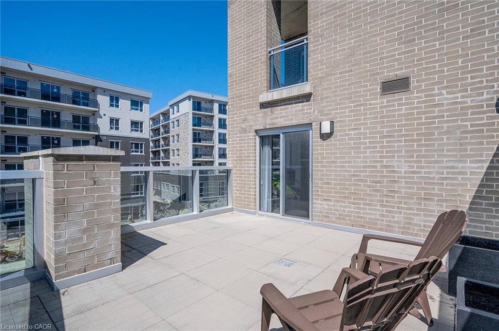 H204-62 Balsam Street, Waterloo, ON - Outdoor With Exterior