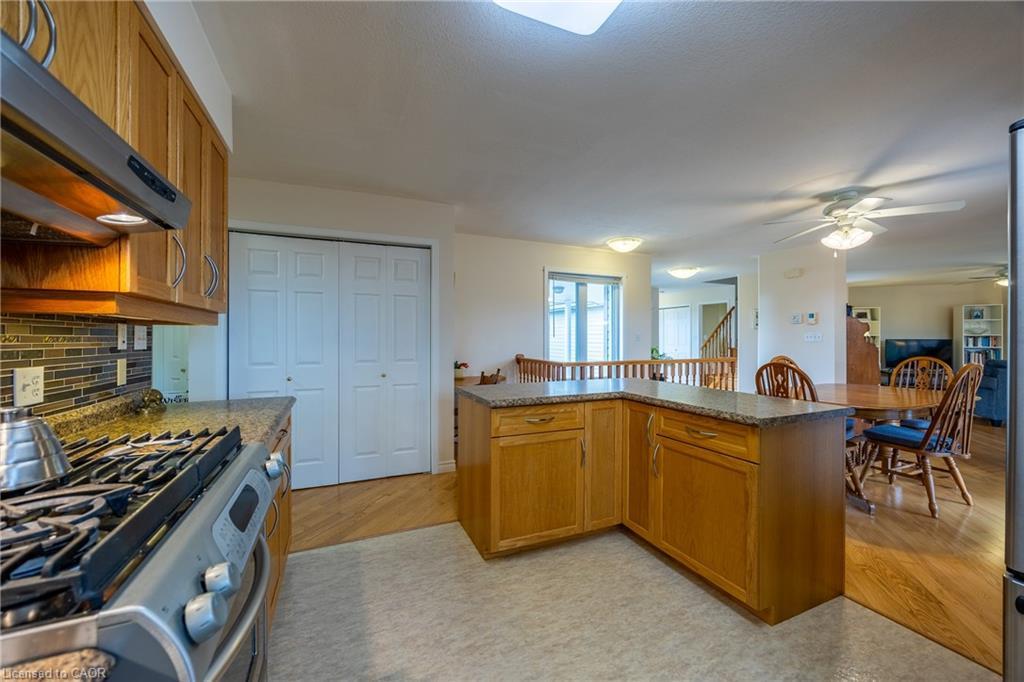 1028 #59 Highway, Port Rowan, ON - Indoor Photo Showing Kitchen