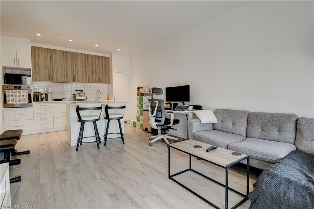 1803-181 King Street S, Waterloo, ON - Indoor