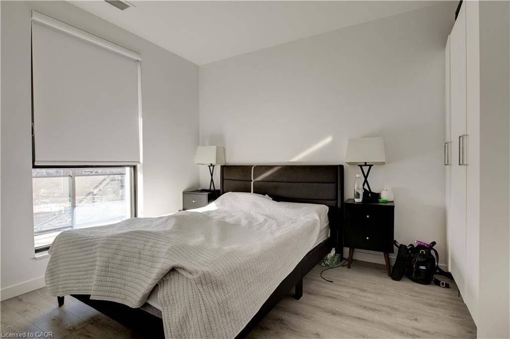 1803-181 King Street S, Waterloo, ON - Indoor Photo Showing Bedroom