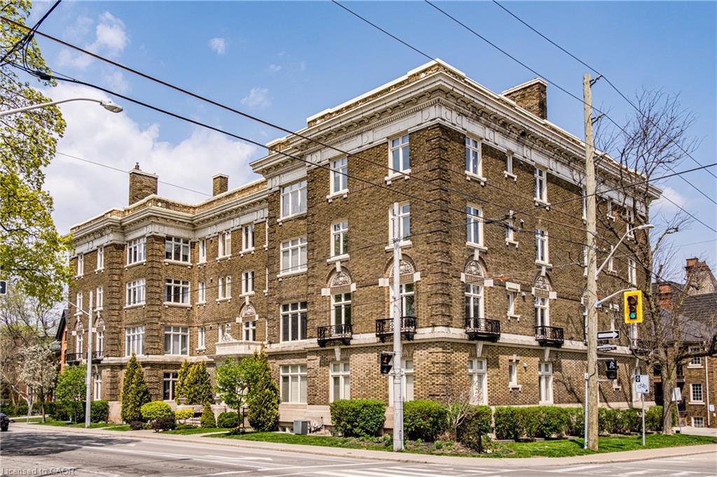 13-86 Herkimer Street, Hamilton, ON - Outdoor With Facade