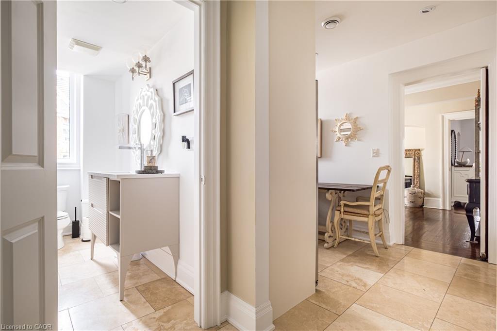 13-86 Herkimer Street, Hamilton, ON - Indoor Photo Showing Other Room