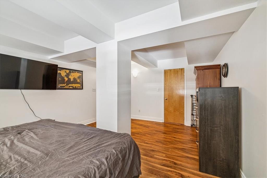 1B-73 Garfield Avenue S, Hamilton, ON - Indoor Photo Showing Bedroom