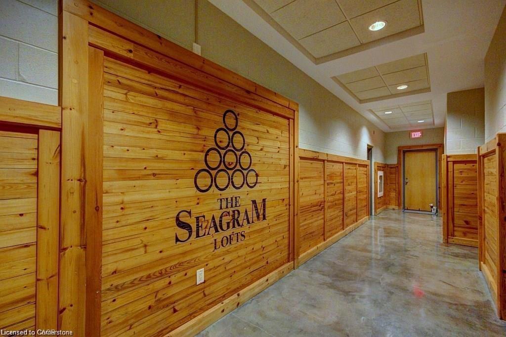 401-5 Father David Bauer Drive, Waterloo, ON - Indoor Photo Showing Other Room