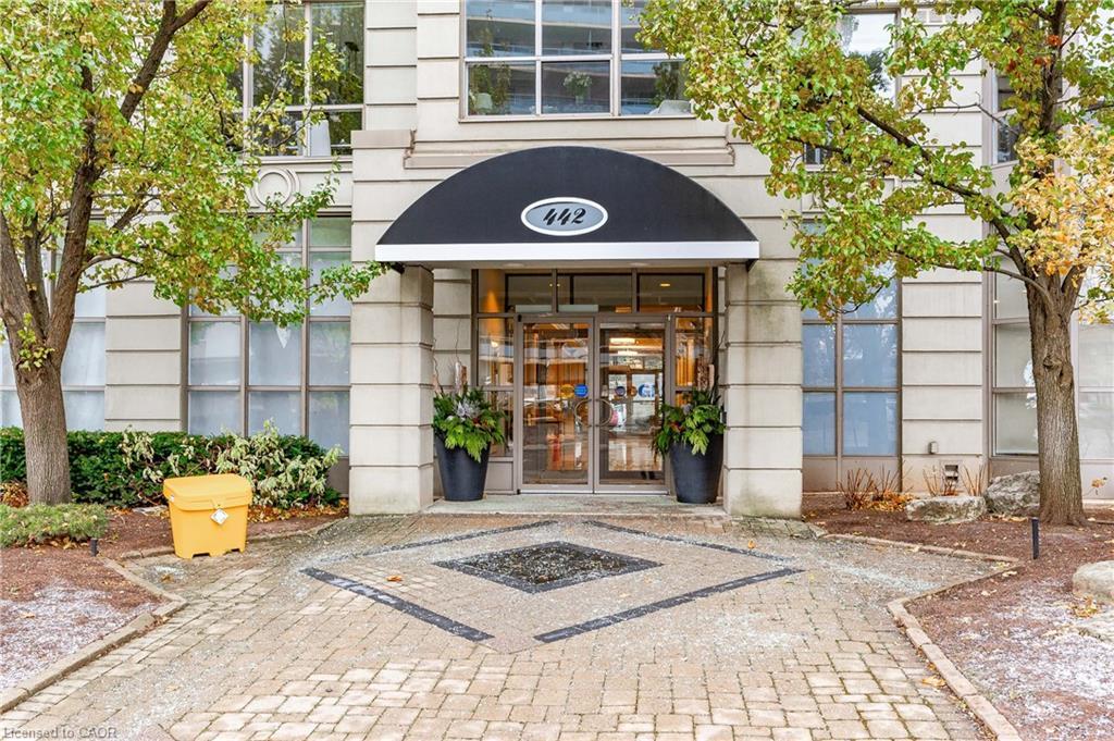 703-442 Maple Avenue S, Burlington, ON - Outdoor