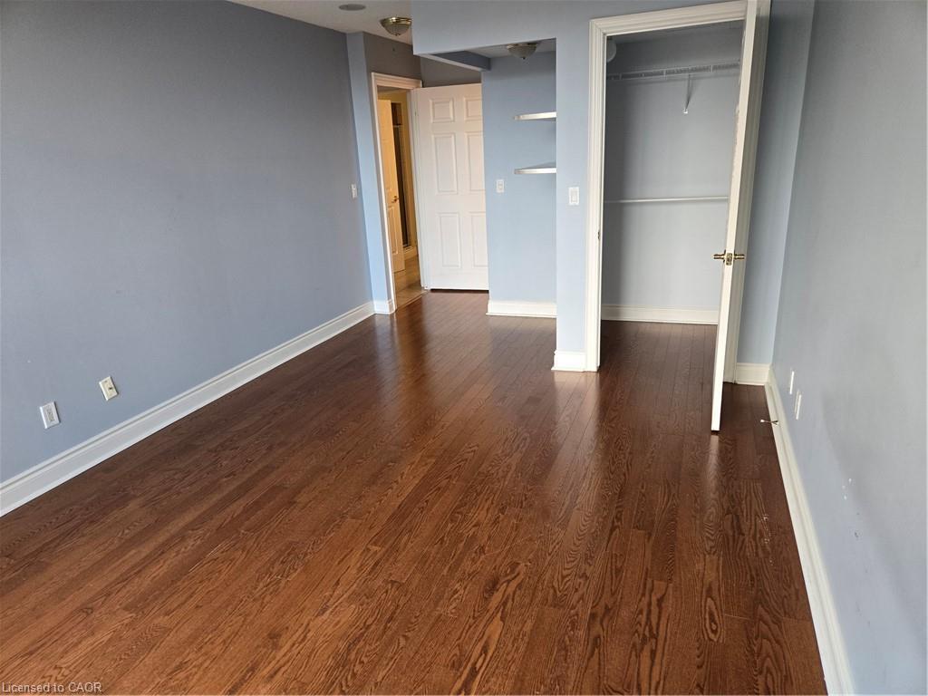 703-442 Maple Avenue S, Burlington, ON - Indoor Photo Showing Other Room