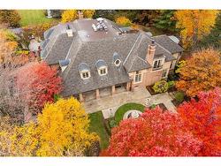 1081 Argyle Drive Oakville, ON L6J 1A9