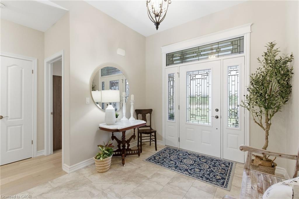 4343 Highway 3, Cayuga, ON - Indoor Photo Showing Other Room