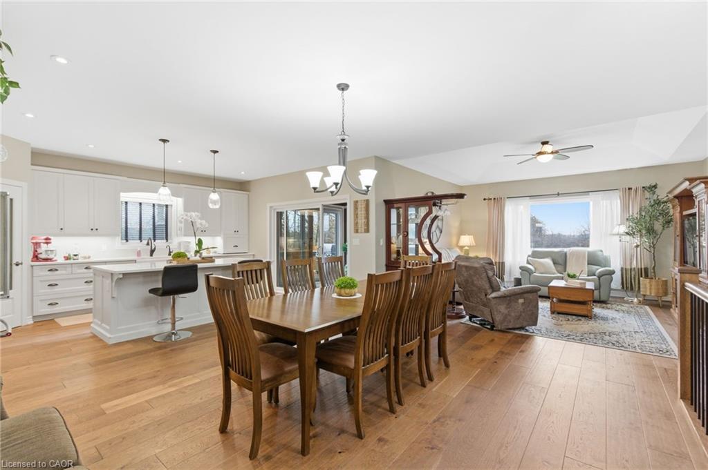 4343 Highway 3, Cayuga, ON - Indoor