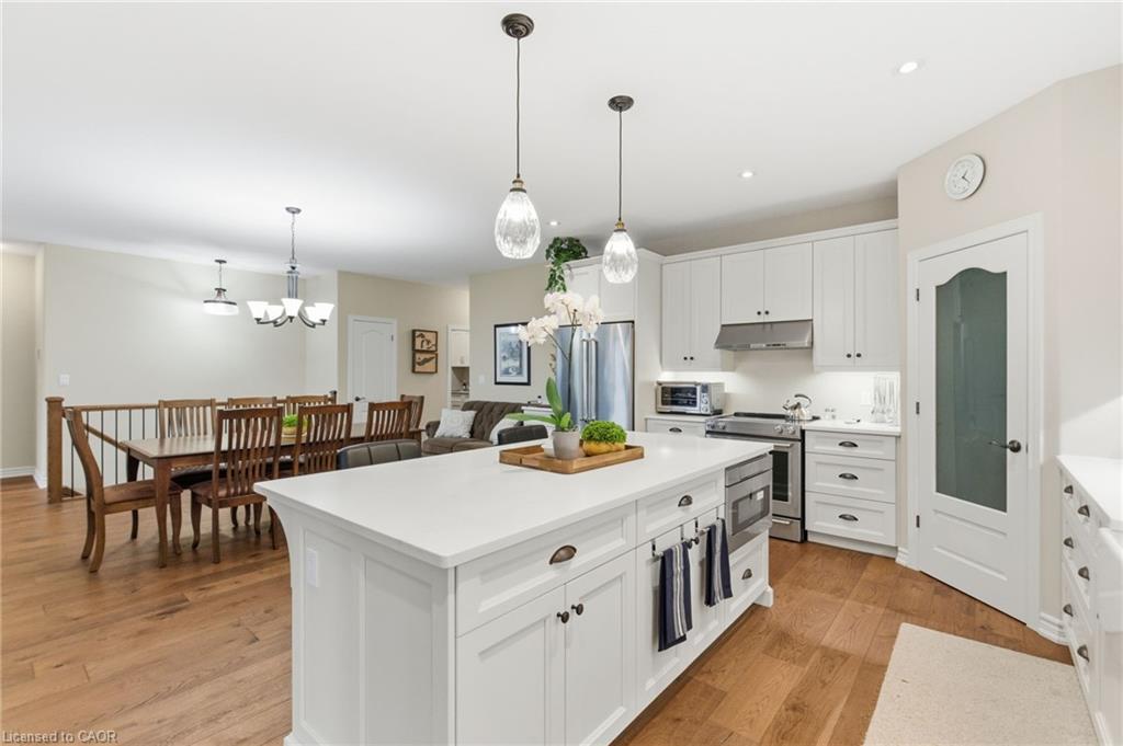 4343 Highway 3, Cayuga, ON - Indoor Photo Showing Other Room