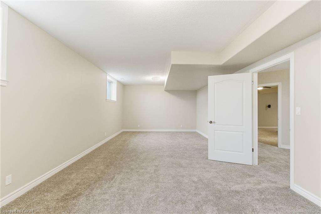 4343 Highway 3, Cayuga, ON - Indoor Photo Showing Other Room