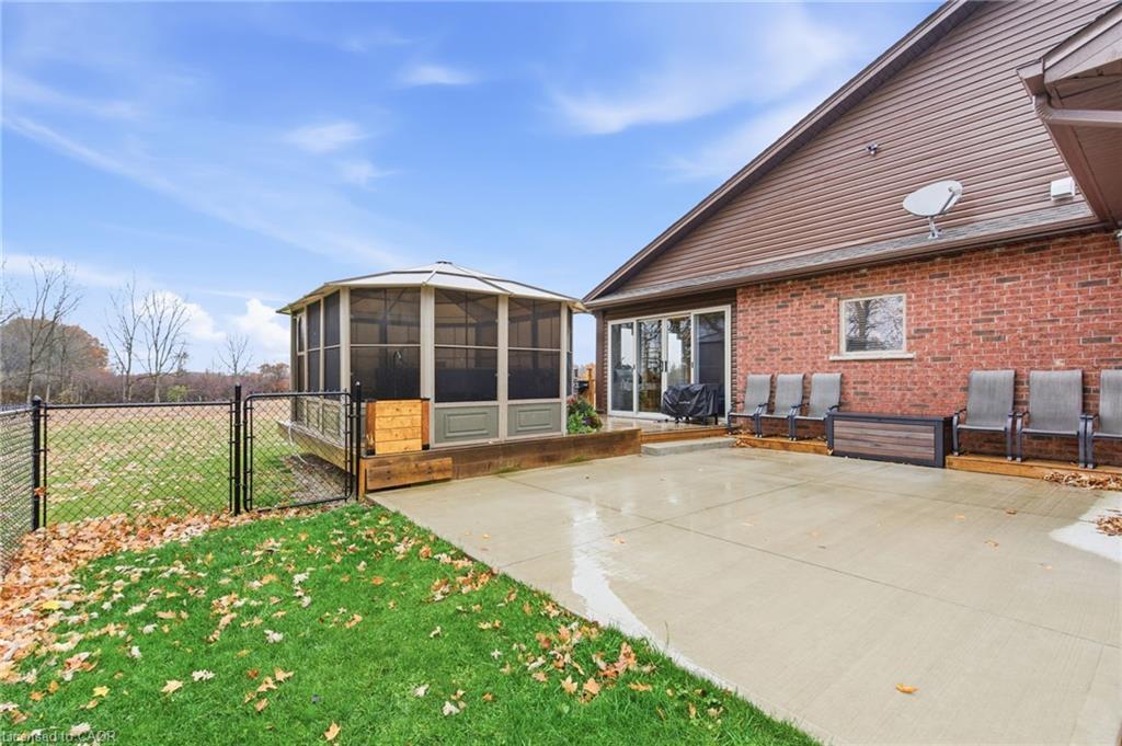 4343 Highway 3, Cayuga, ON - Outdoor With Deck Patio Veranda