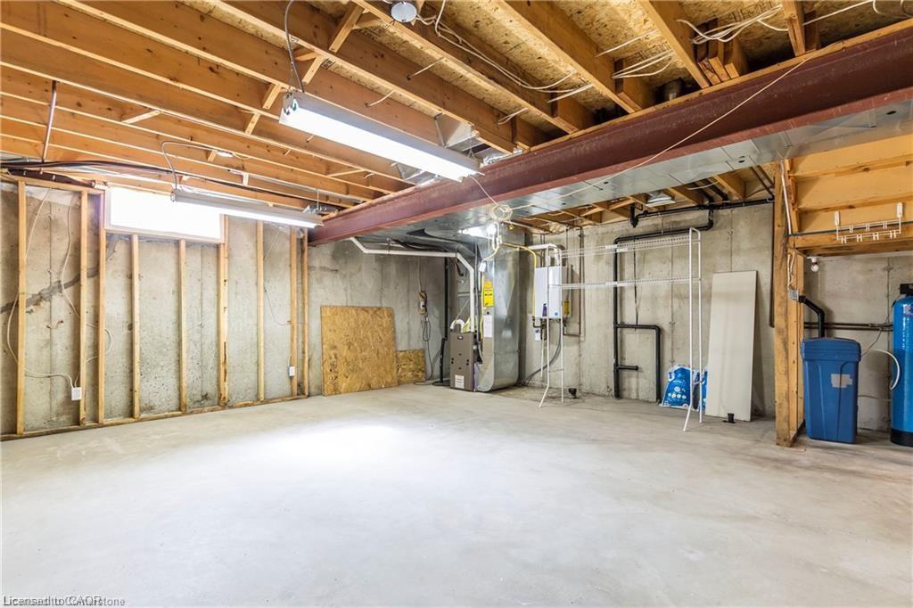 419 Downsview Place, Waterloo, ON - Indoor Photo Showing Basement